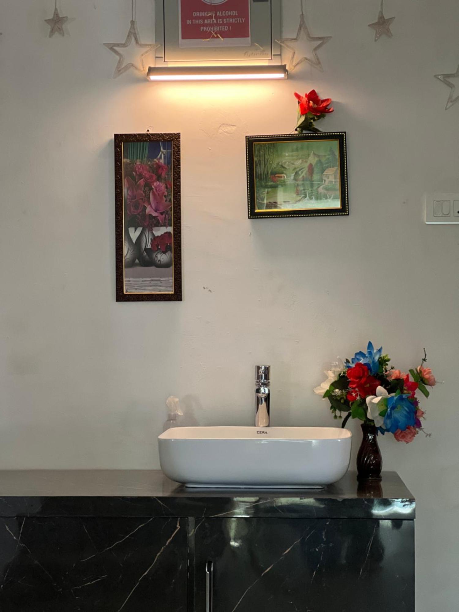 Everest Guest House Gulmarg Luaran gambar